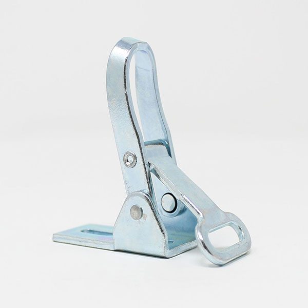P049 - Cover Fastener