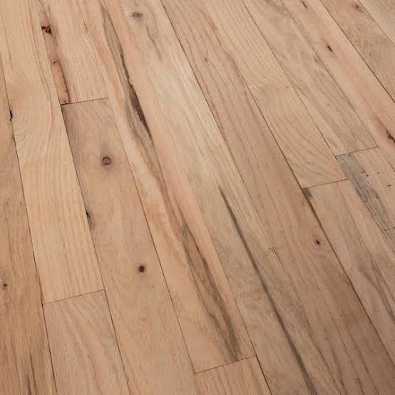 Maxwell Red Oak Unfinished Hardwood #1 Common 3/4 in x 2-1/4 in (19.5 SF/Bundle)