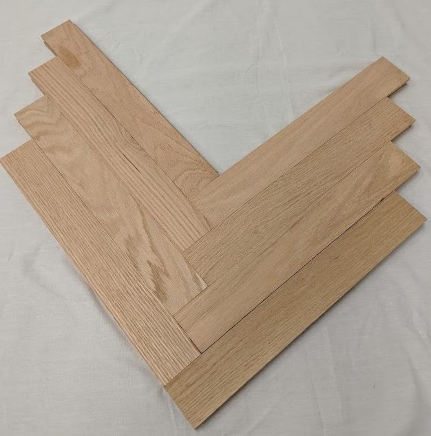 Herrington Red Oak Unfinished Hardwood 2-1/4 in x 24 in (5.63 SF/Bundle)