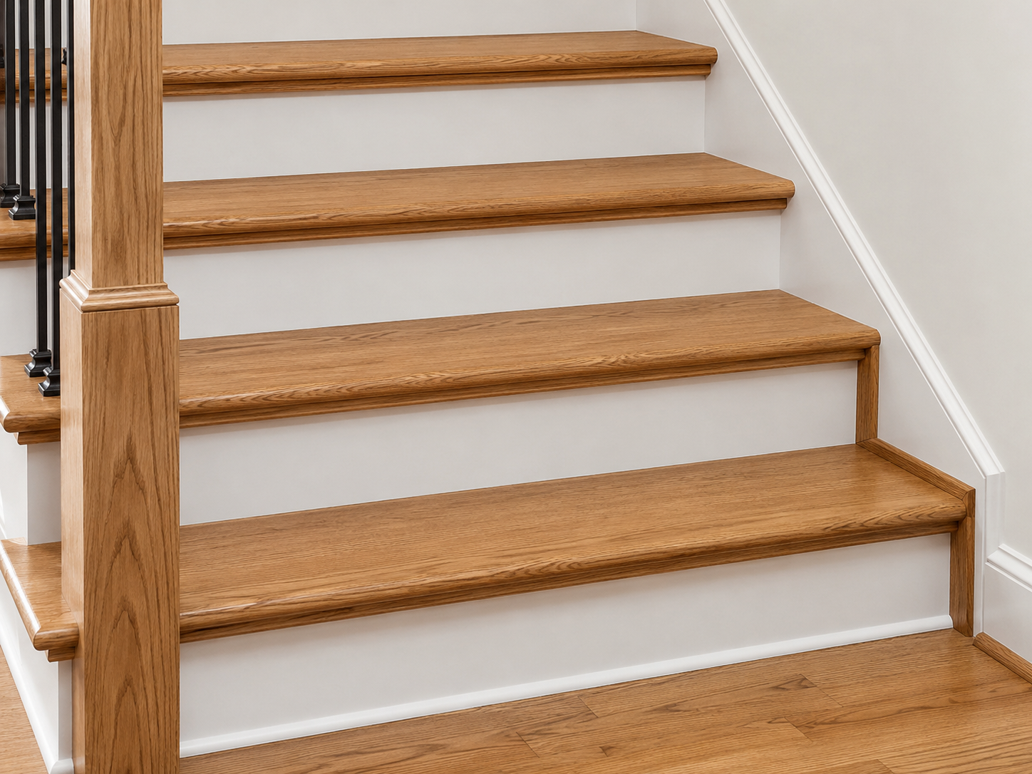 Red Oak Stair Tread w/ Return 54