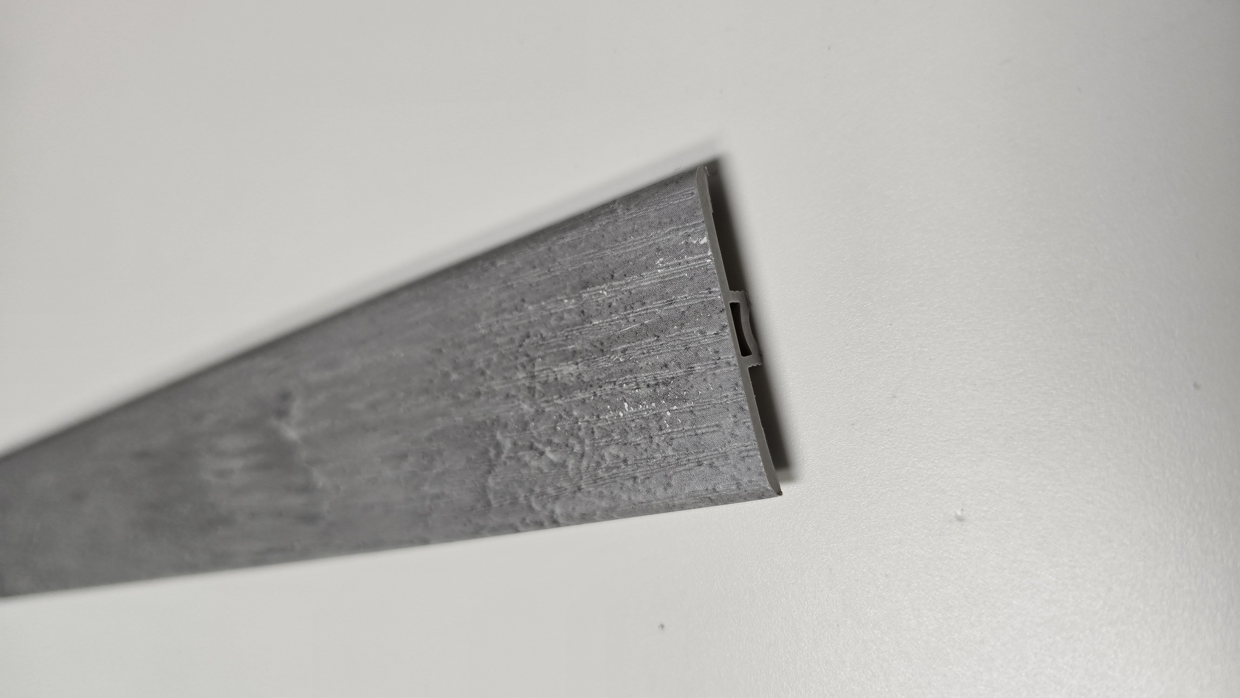 SPC T-Mold Passive Gray