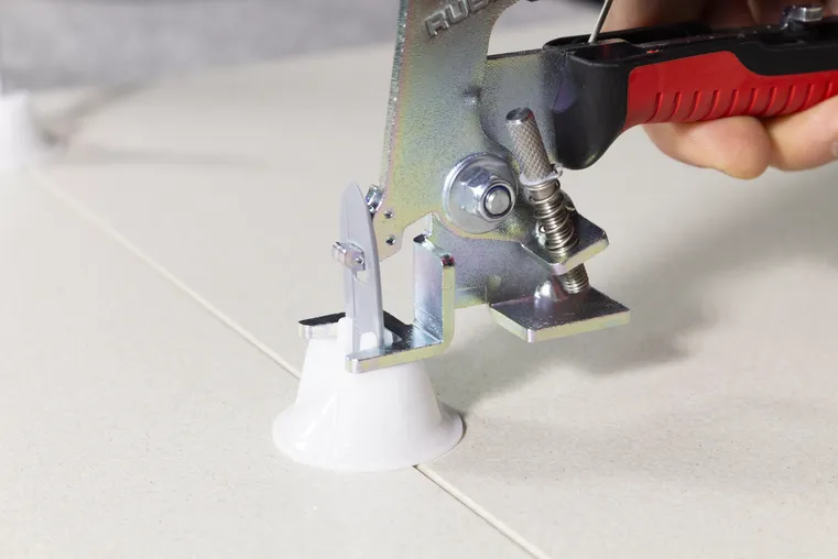 Tile Level Quick Heavy-Duty Pliers