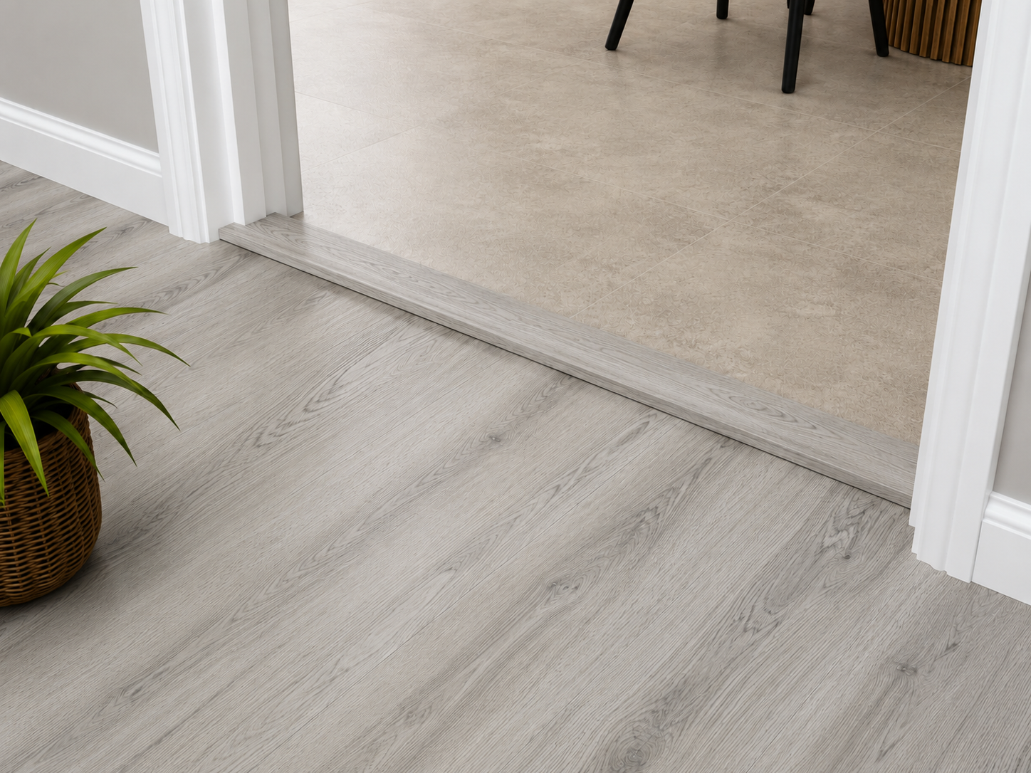 SPC T-Molding - Silver Mist