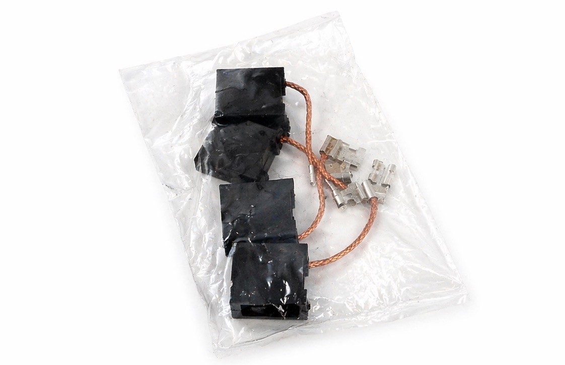 Super 7 Carbon Brushes with Wire (4 Pack)