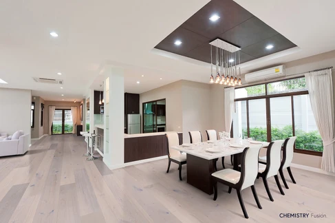 Chesapeake Chemistry White Oak Plank Flooring 9/16 in x 7-1/2 in - Fusion (31.09 SF/CTN)