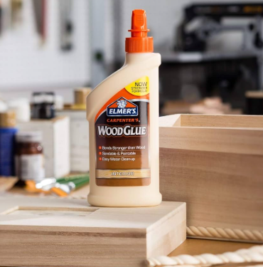 Elmers E7010 8 oz. Carpenters Wood Glue