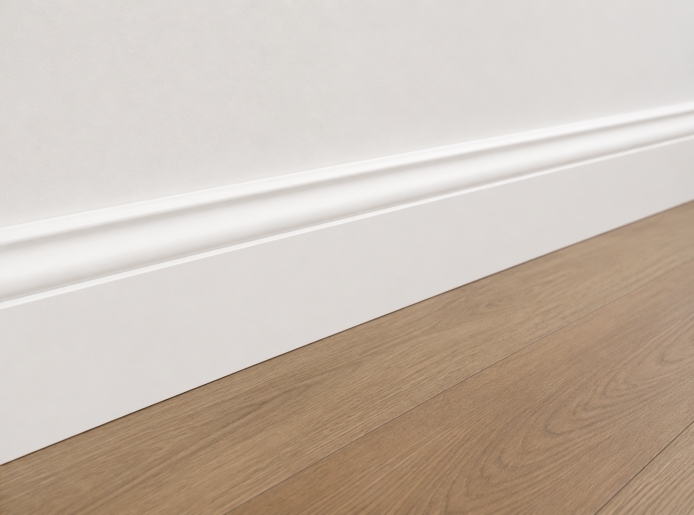 Pine Base Moulding FJ 218 9/16